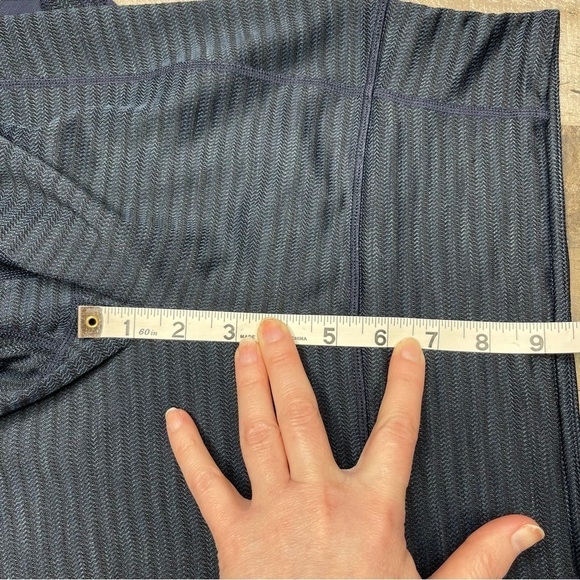 Athleta Mantra Jacquard Crop Legging size Small Tall - Picture 9 of 14